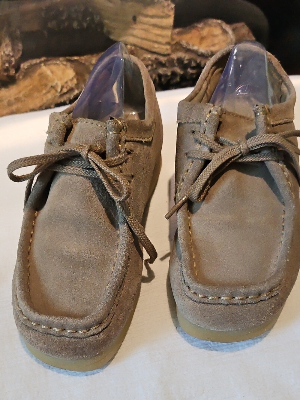 Clarks Wallabee Suede Women's Size 5.5 Shoes